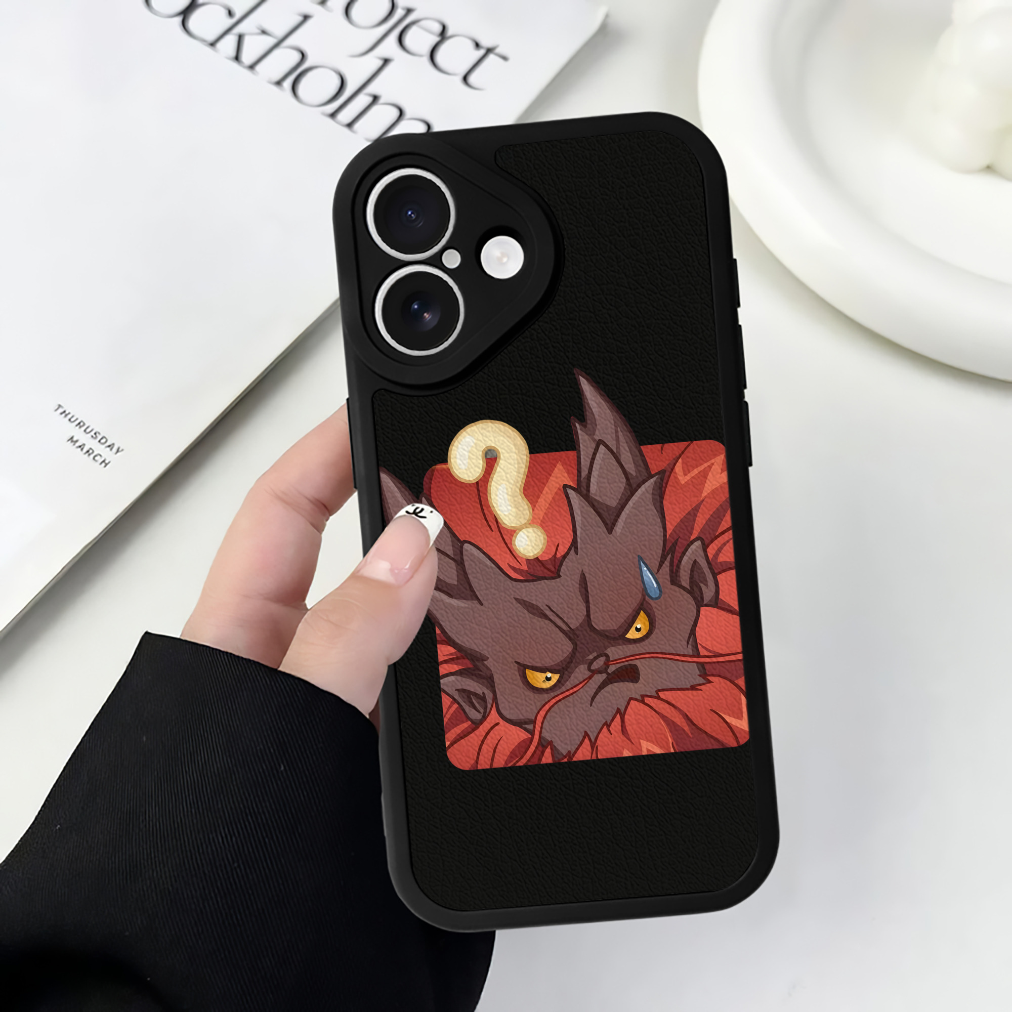 （画像用） Ne Zha 2 ナタ 魔童の大暴れ 【iPhone 16シリーズ対応】シリコンスマホケース（レザー調） 材質：シリコン